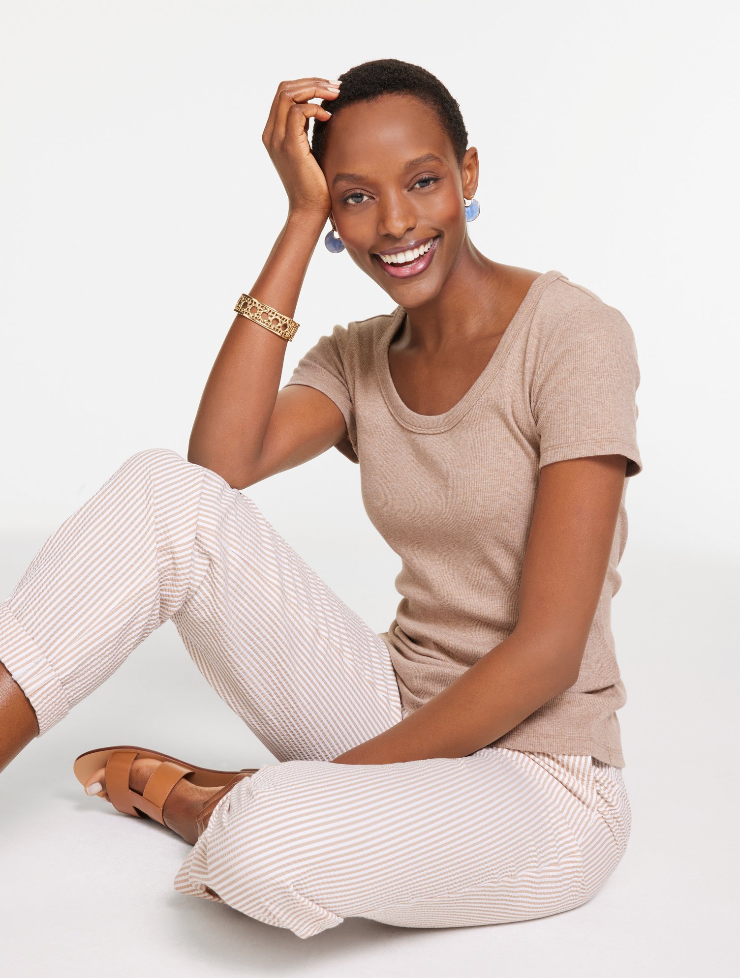 Ribbed Scoop Neck Tee - Heathered