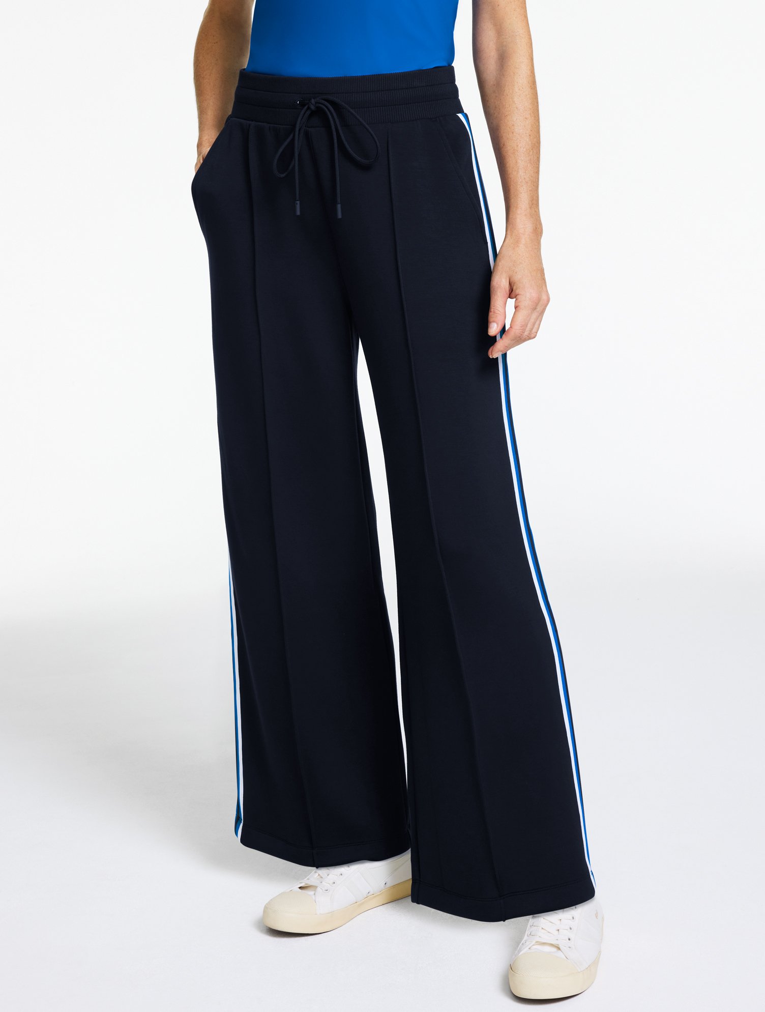 AirKnit Stretch Wide Leg Pants - Contrast Stripe