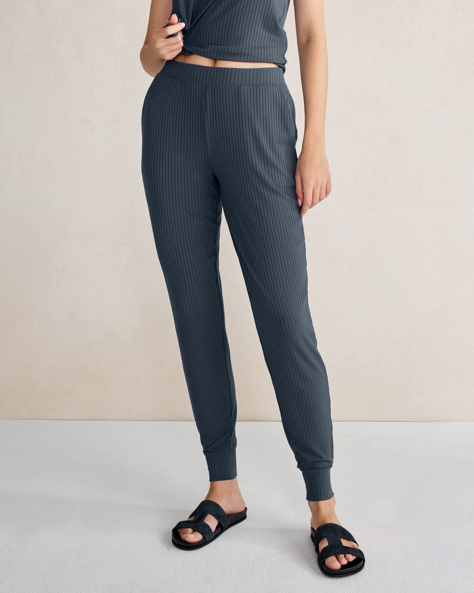 Resti Drapey Rib Knit Joggers