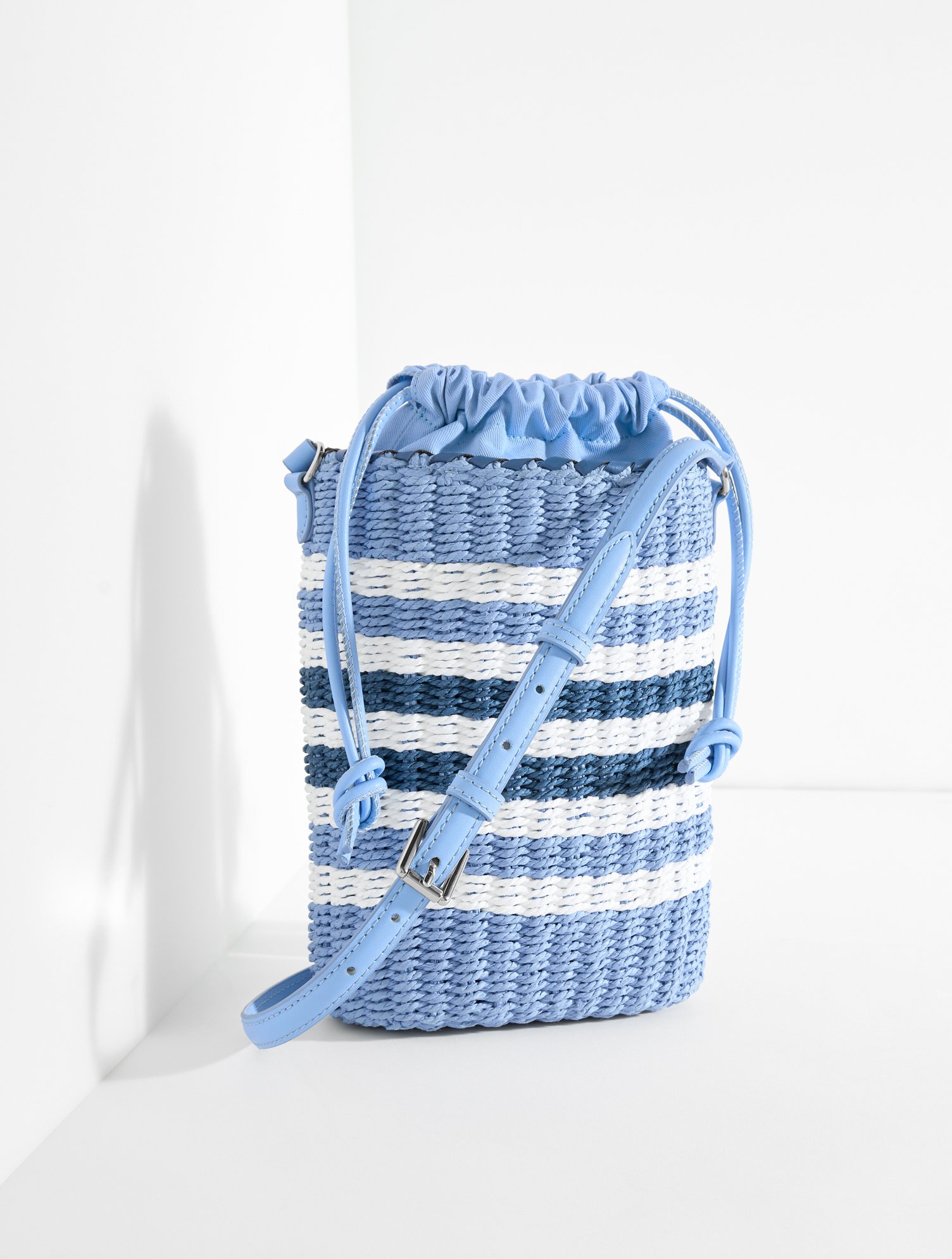 Straw Bucket Bag