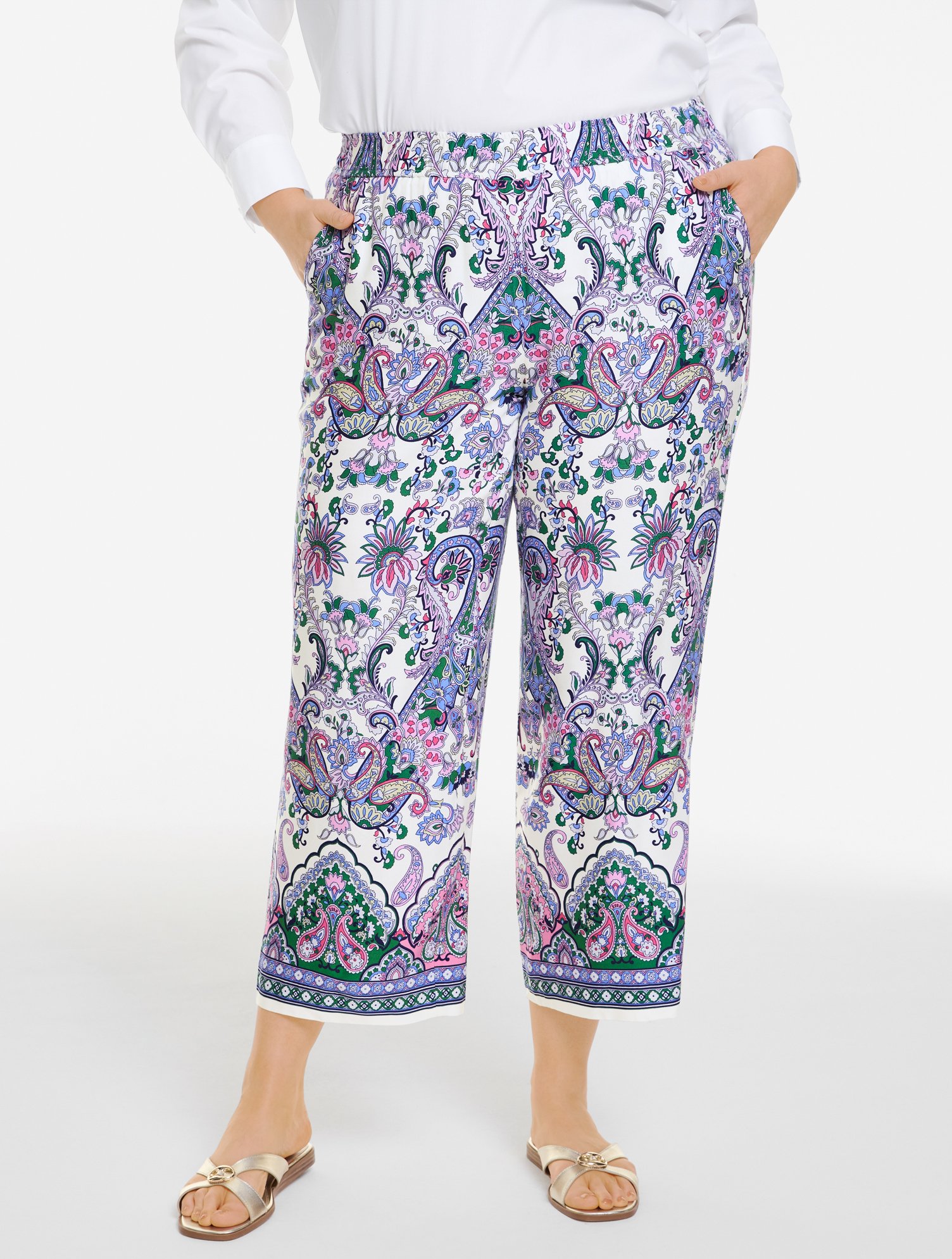 Wide Crop Pull-On Pants - Jubilant Paisley