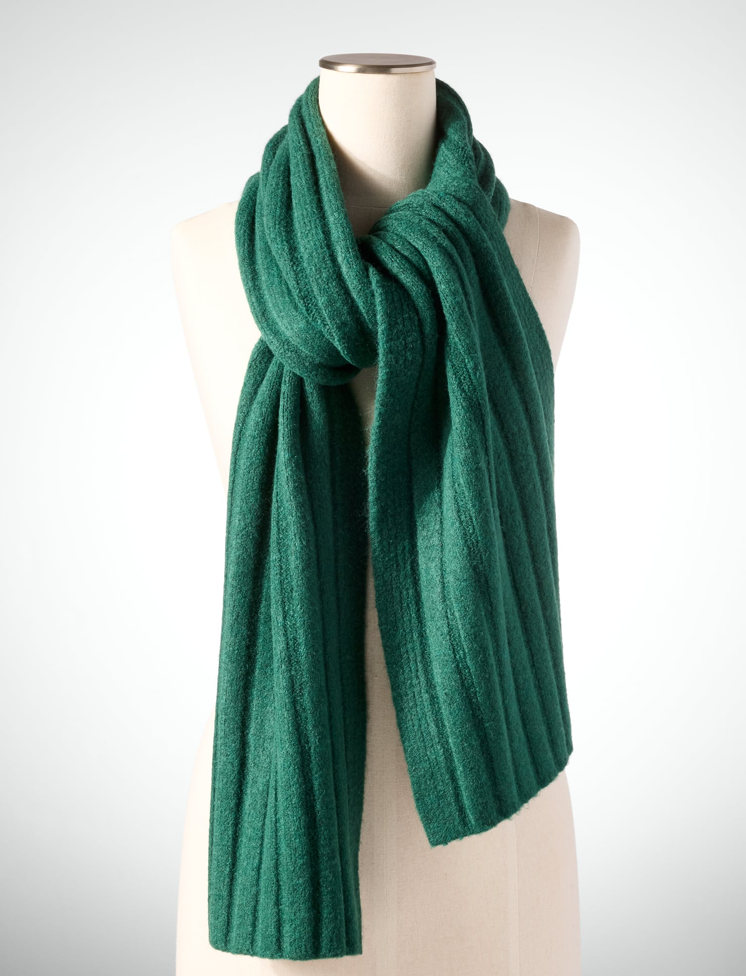Soft Ribbed Scarf