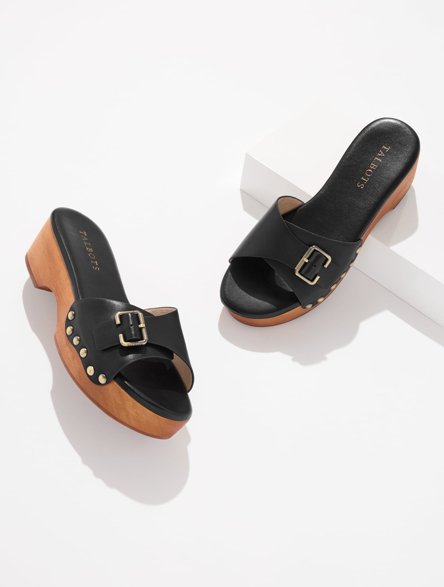 Sorel™Leather Sunpeak Platform Sandals | Talbots
