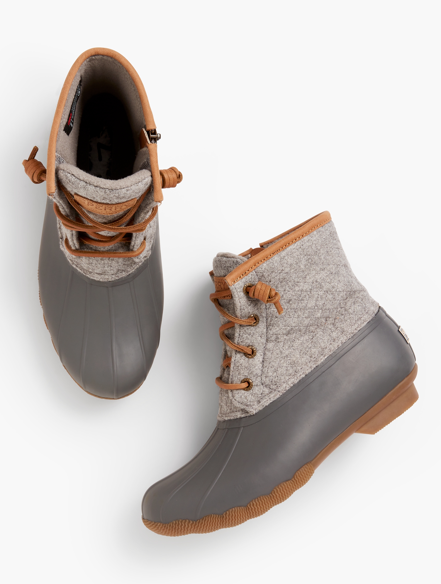 canvas nike trainers